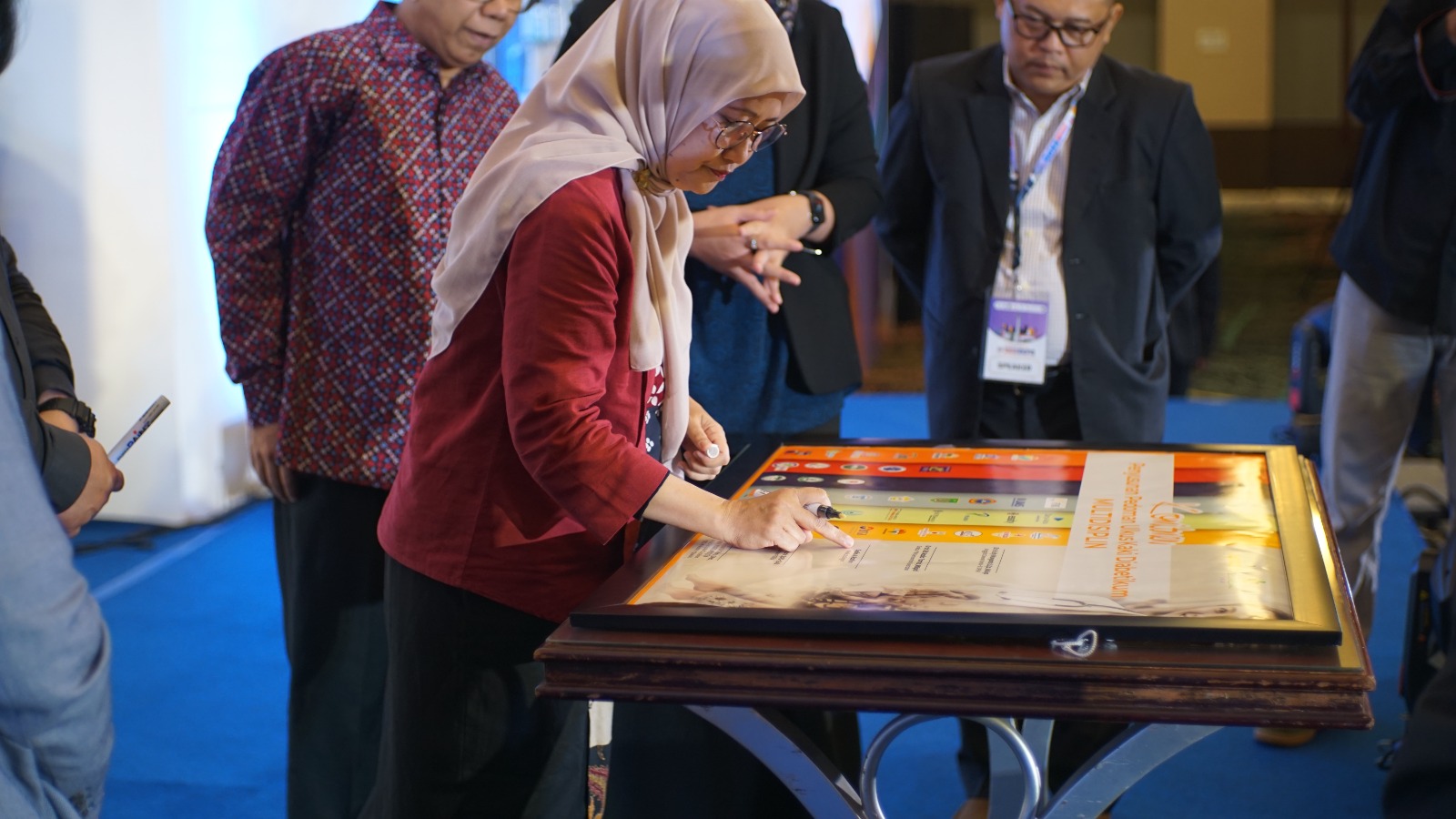 Komitmen Lima Tahun Penyusunan Pedoman Multidisiplin Ulkus Kaki Diabetikum Dideklarasikan di Diabetes Wound Expo 2025