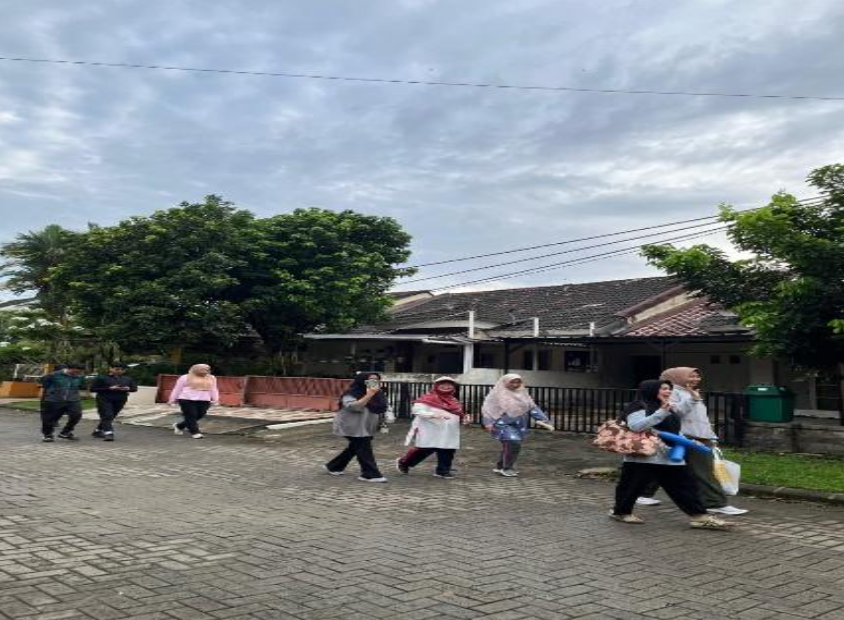 Jalan Sehat Bersama Ostomate, Volunter, dan Masyarakat Taman Sari Persada: Wujud Nyata Hidup Sehat Bersama Museum Ostomi Indonesia